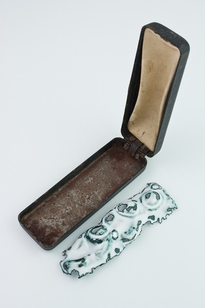 Clare Finin, Memory Trace: Amber Bracelet, Copper, enamel, found object