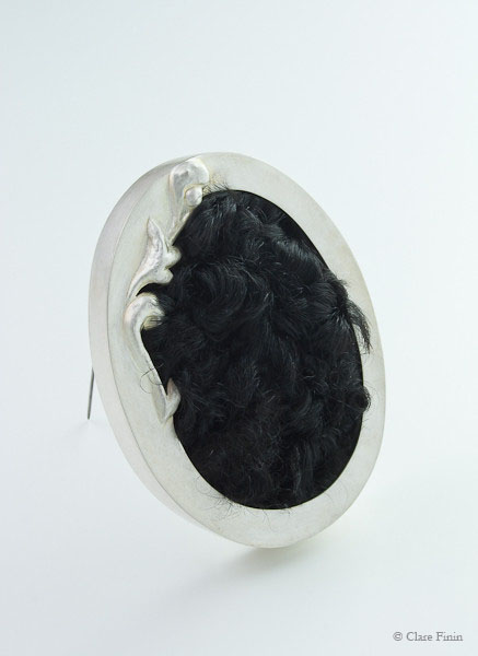 Clare Finin, heirloom, human hair, memento, artist, metalsmith, contemporary metalsmith, heirloom, memory, repurposed silver